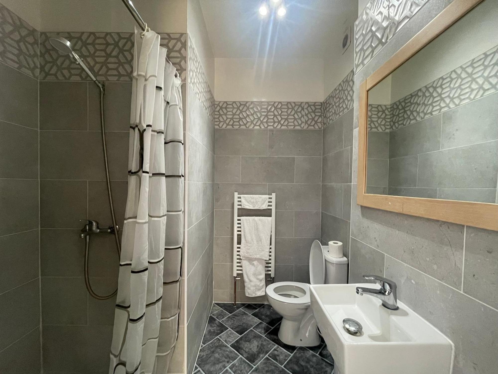 Room With Private Bathroom And Shared Kitchen Londýn Exteriér fotografie